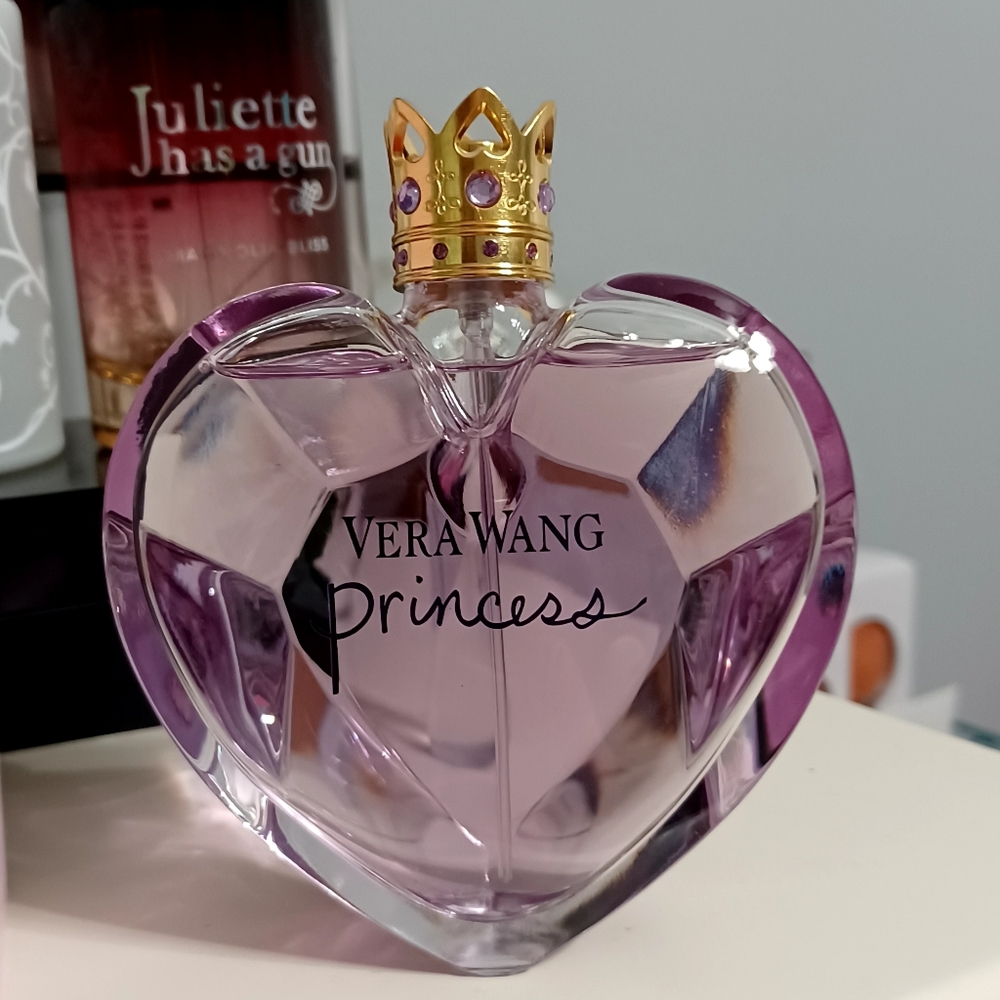 Princess Perfume by Vera Wang EDT